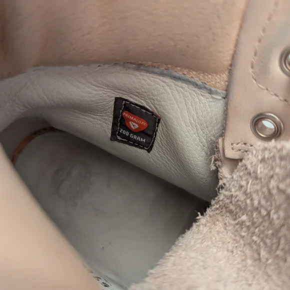 Women's Beige Timberland Boots - Picture 7 of 11